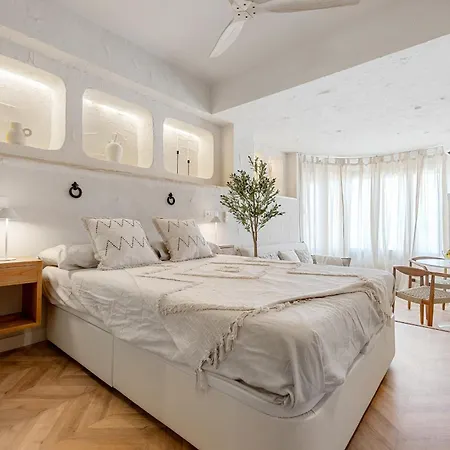Hauzify I Loft Promar Lägenhet